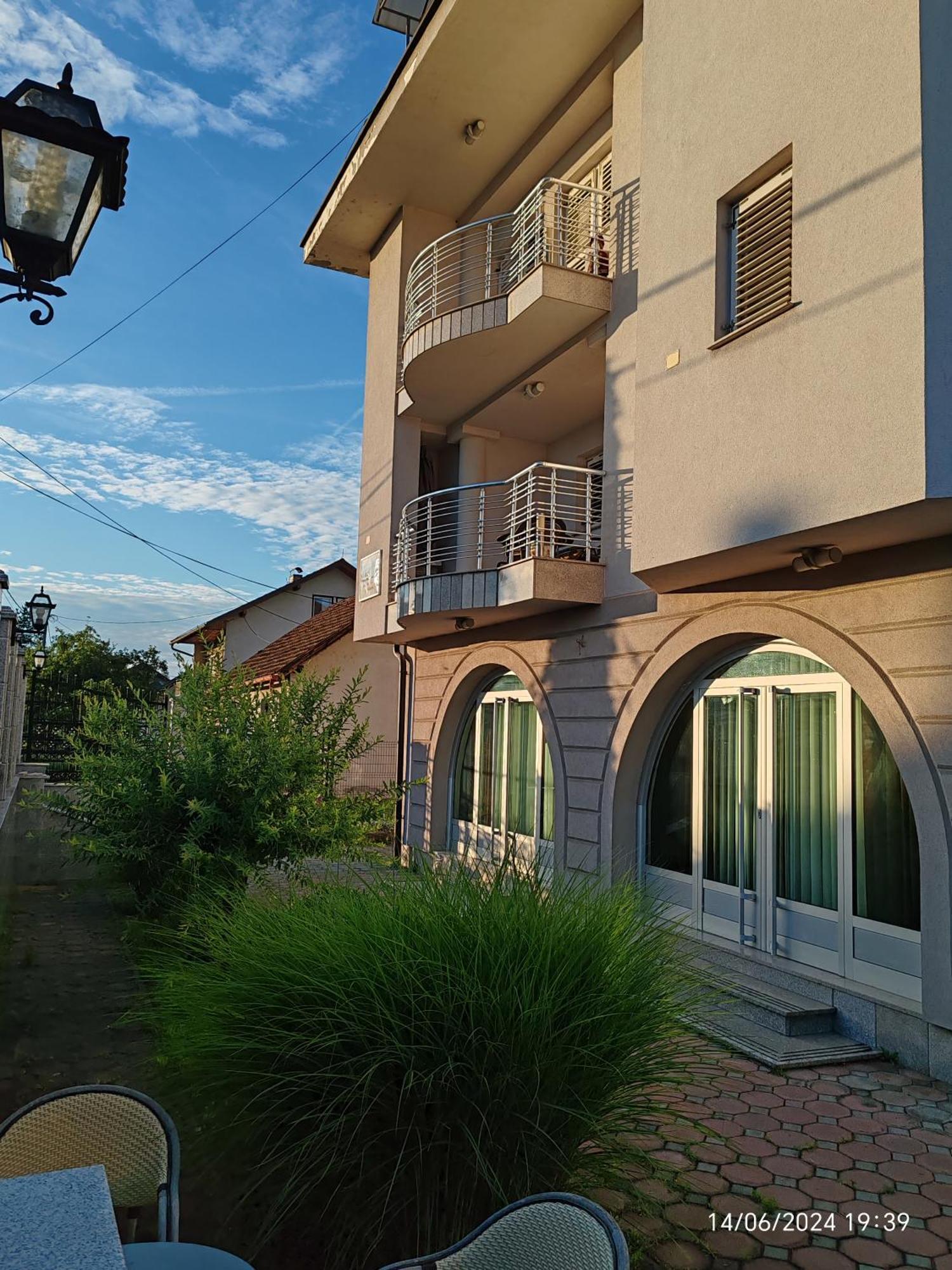 Guesthouse Jelic Teslić Exterior foto